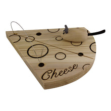 Carica l&#39;immagine nel visualizzatore di Gallery, Mouse Cheese Board Handcrafted Wood Novelty Dinner Party Wedge Vintage Gift Joke
