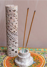 Charger l&#39;image dans la galerie, Incense Joss Stick Holder Hand carved Soapstone Leaf Tower Ornament Gift Namaste
